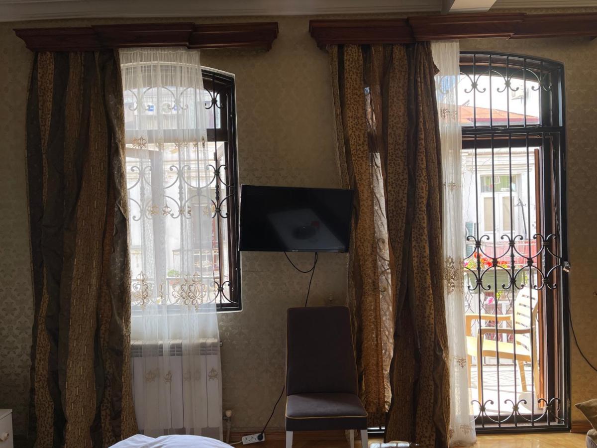 Luxors Garden Hotel Batumi Exterior photo